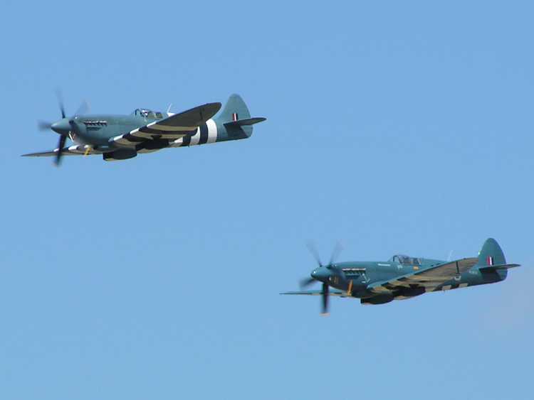 Spitfires PRXI and PRXIX RIAT 2005