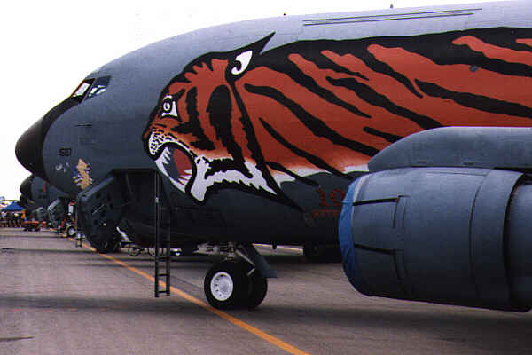 KC-135