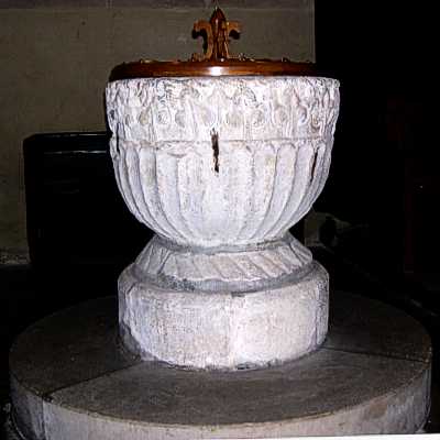 Saunderton font