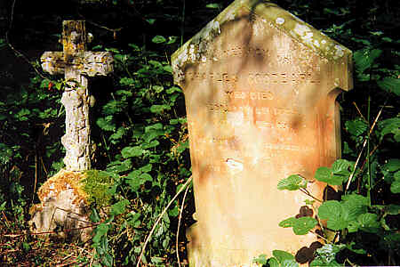 Goodearl gravestones in Bradenham Churchyard