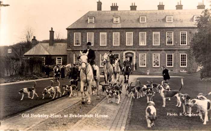 The Old Berkeley Hunt at Bradenham Manor. A postcard by Ronald Goodearl