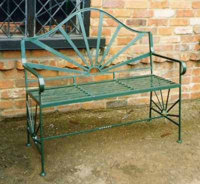 Garden seat made by Gommes Forge