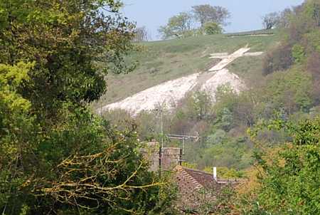 Whiteleaf Cross from The Ridgeway near Risborough school